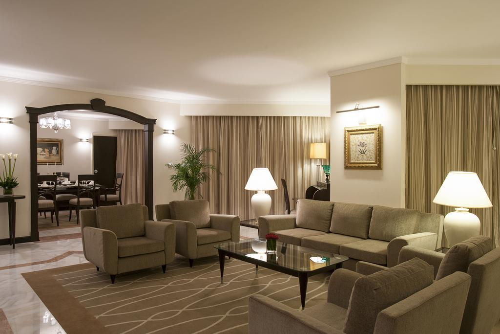 Danat Al Ain Resort Exterior photo A living room
